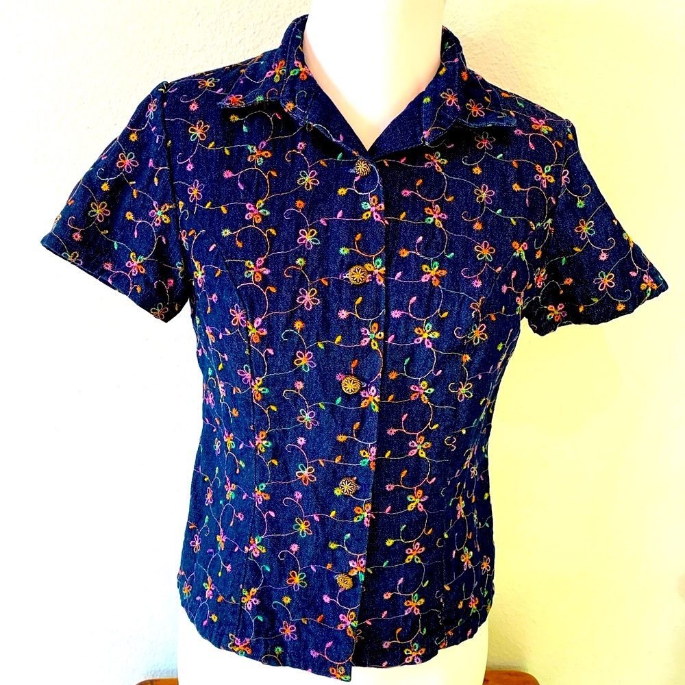 Embroidered 90s vintage one of a kind blouse sz s